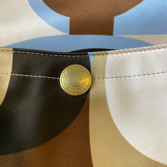 Coach Hamptons Soho Scarf Print - Picture 5 of 6